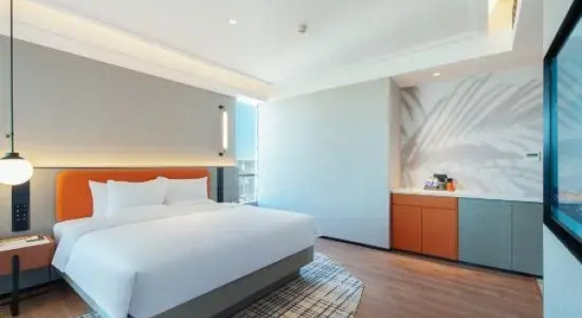 Люкс Novotel Dalian Zhongshan Square