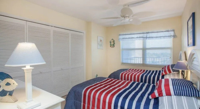 Fort Myers Beach Area 7700