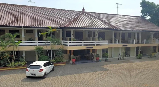 OYO 2671 Wisma Djaja Syariah, Réserver Hôtel Bojonegoro 