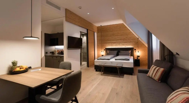 Hotel Johanns, Book Hotel Hilpoltstein Franconian Lake District