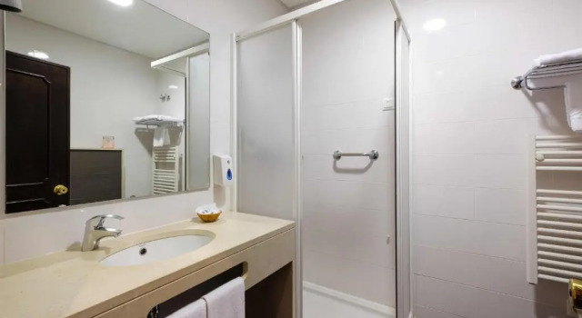 Номер Standard Catolica Hotel