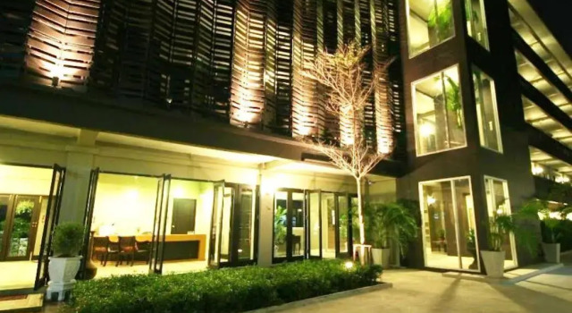 Ploen Pattaya Residence by Tolani, Забронировать Отель Недорогие отели Северной Паттайя, рядом с Музей бутылок, недорого