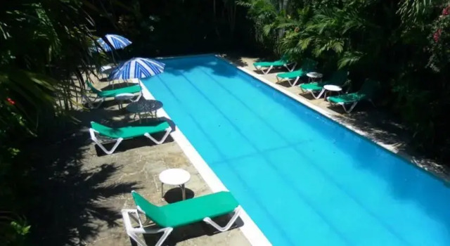 Romanoff Hotel