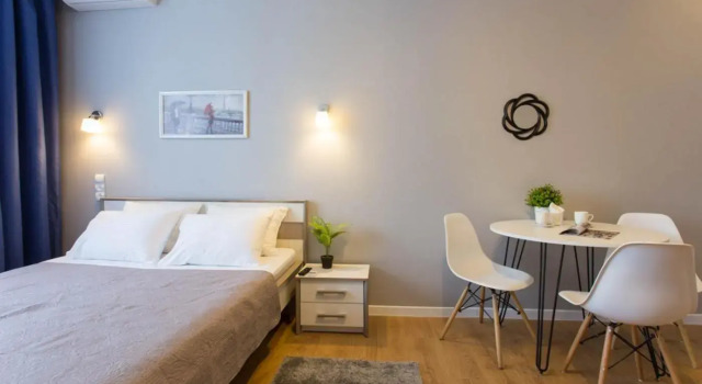 New studio, metro Pushkinska and Universytet - Chernyshevska str. 95-3, Prenota Hotel Hotel a Kharkov con parcheggio, Parcheggio