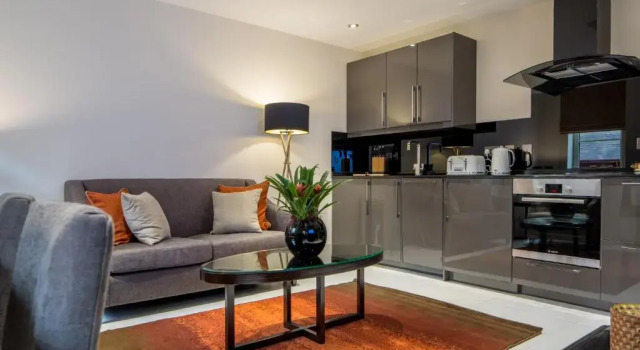 Апартаменты Mansio Suites The Headrow