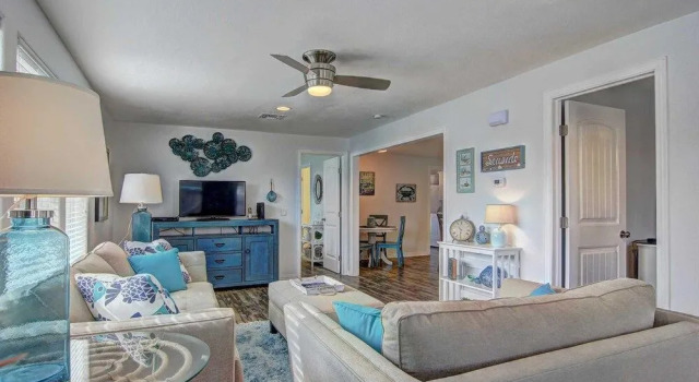 The Blue Pearl - 2 Br Home