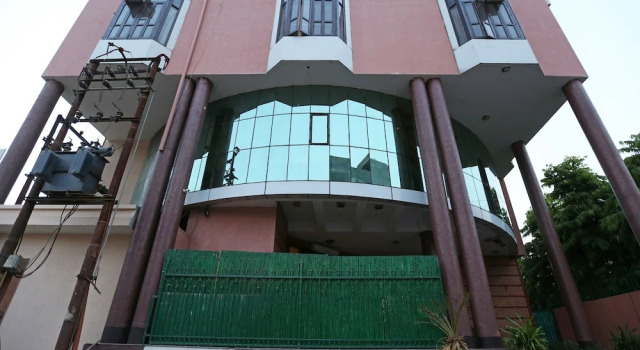 Oyo 8876 Hotel Sarthi