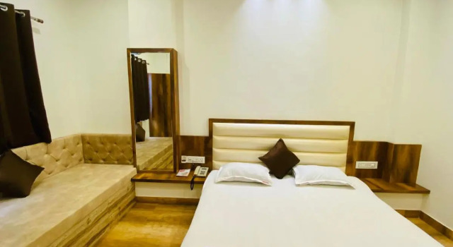 Hotel Khajanchi, Забронировать Отель Отели штата Раджастхана с парковкой, Парковка