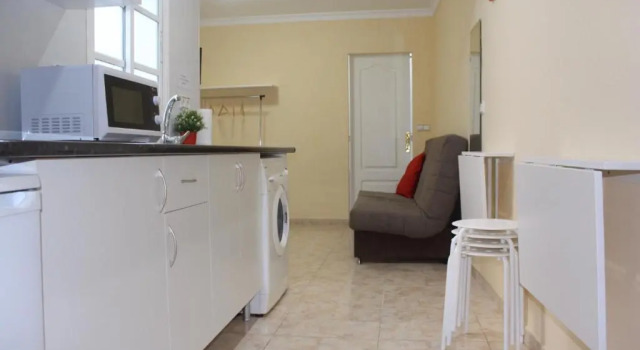Апартаменты Nice and New Studio close to the city center 3ºA