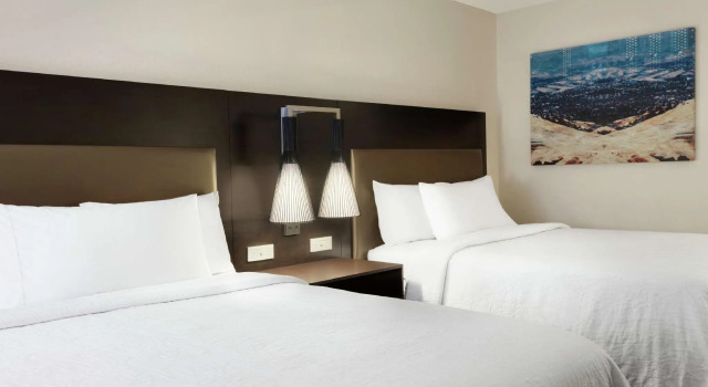 Четырёхместный номер Standard Hilton Garden Inn Cupertino