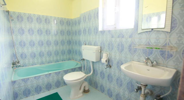 Трёхместный номер Standard Hotel Himalayan Inn