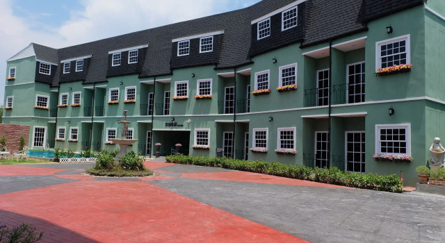 Na Banmae Resort