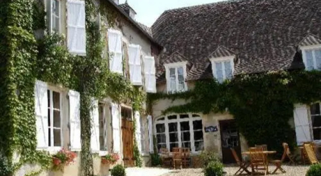 Le Relais du Lyon dOr, Reserva ahora Hotel Angles-sur-l'Anglin 