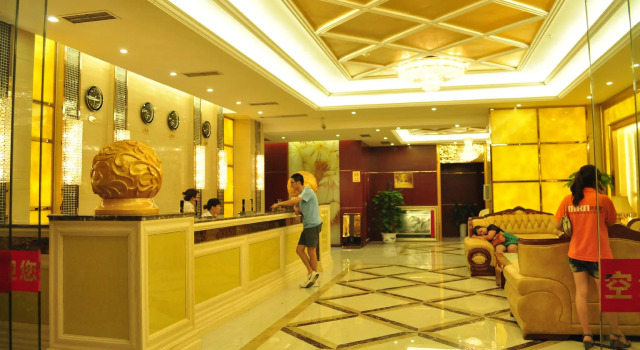 Airport First Class Hotel, Boek Hotel Hotels in Chengdu met parkeren, Parkeren