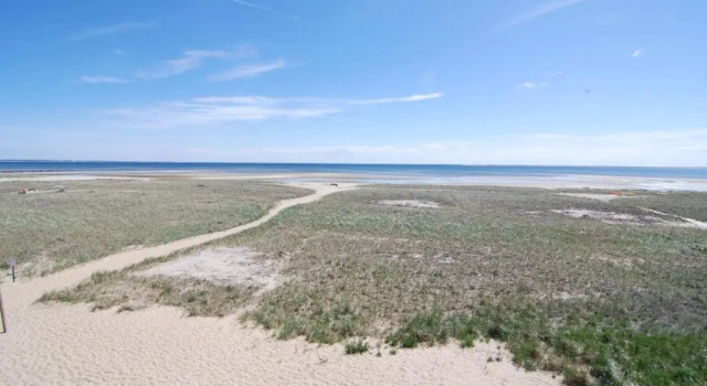 Двухместный люкс с балконом Sandcastle Resort