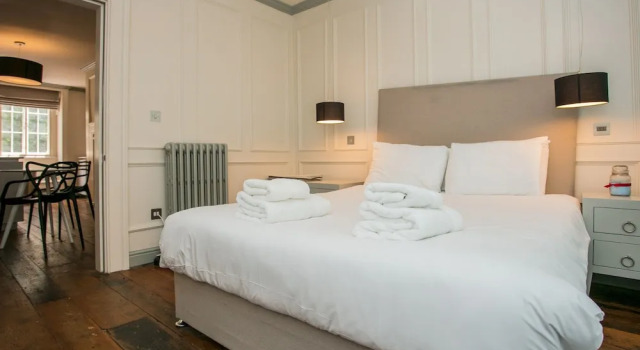 Spacious 1 Bedroom Apartment Near Oxford Street, Забронировать Апартаменты/квартира Апартаменты Лондона, рядом с Театр Критерион, Апартаменты/квартира