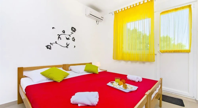 Apartments Pava, Забронировать Апартаменты/квартира Округ-Доньи Ciovo Island