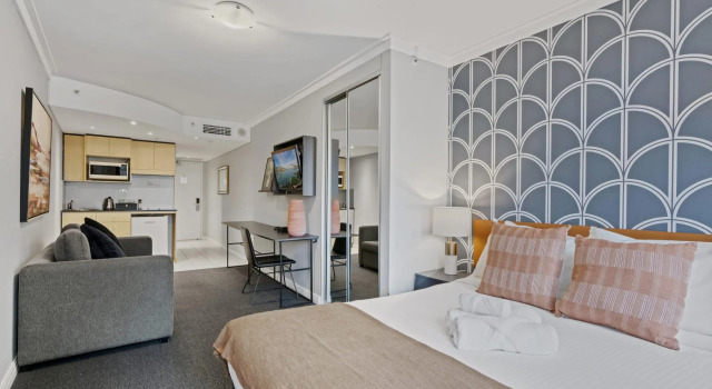 Bright City Abode in Sydney, Забронировать Отель Сидней Sydney Region, рядом с St Andrew’s Cathedral