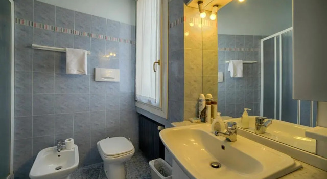 Holiday Treviso Attico Vittoria, Забронировать Отель Отели Тревизо 4 звезды, 4*