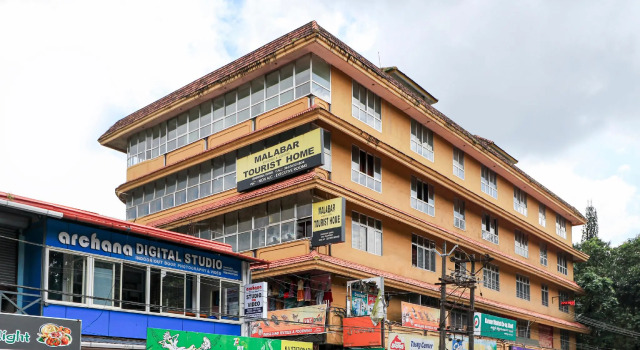 SPOT ON 60610 Malabar Tourist Home