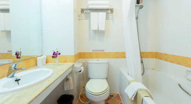 Номер Deluxe Surin Majestic Hotel