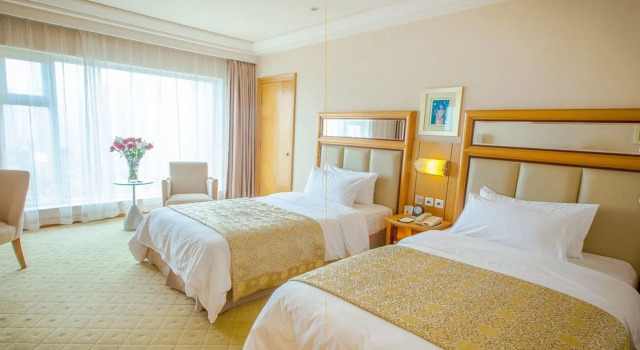 Wuhan Mayflowers Hotel (Wuchang Railway Station Zhongnan Road Metro Station Branch), Varaa Hotelli Wuchang 