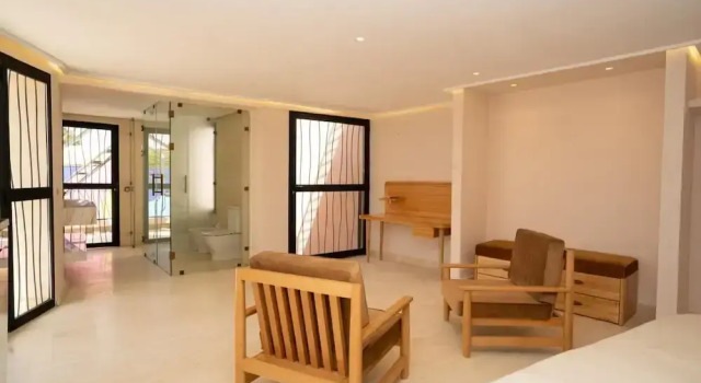 Superior Suite Zen Zone