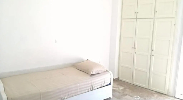 Central flat, 300m from the beach, Забронировать Отель Отели East Crete с парковкой, Парковка