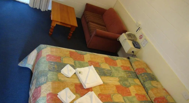 Pathfinder Motel, Book Motel Hotels in Melbourne Region with a Pool, Swimming Pool