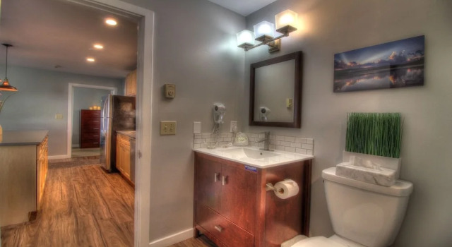 Kcis 532 - Summer Suite! Modern, Pool, 2rm, 2ba, Mtn Bike, Varaa Hotelli Hotellit New England uima-altaalla, Uima-allas