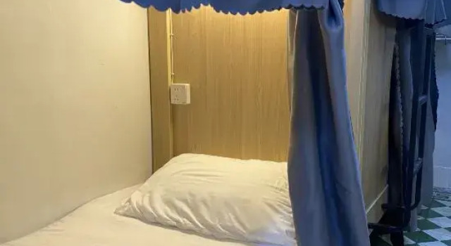 Кровать в общем номере (женский номер) Shankara Youth Hostel