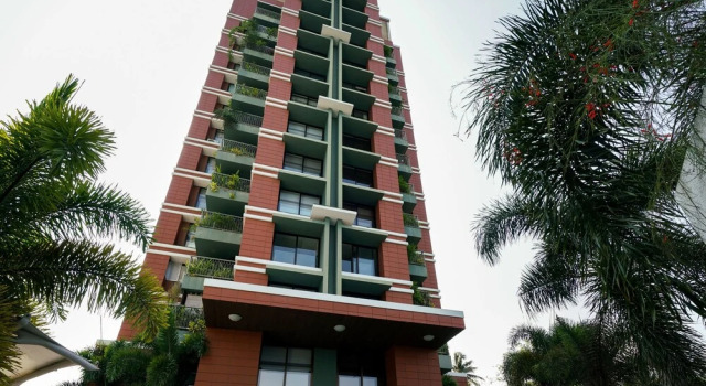OYO 14551 Home 2BHK Sherly's Casa Grande, Забронировать Отель Отели штата Кералы с бассейном, Бассейн