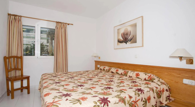 Arena Dorada - Apartments