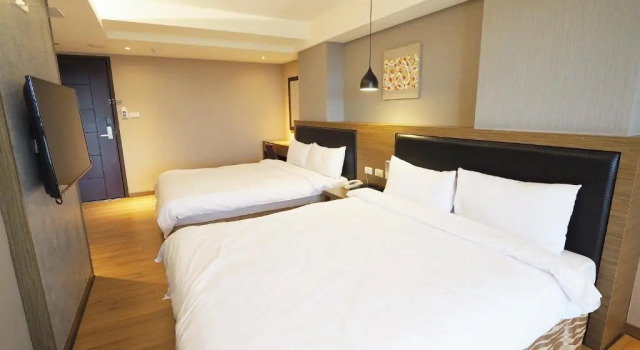 Четырёхместный номер Standard с видом на море Kailan Hotel