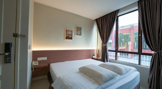 Green Hotel, Забронировать Отель Пучонг Селангор