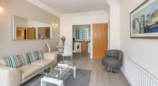 Апартаменты IFSC Townhouse Apartments