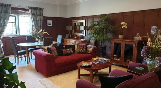 Acer View, Book Hotel Hoteller i Paisley med parkering, Parkering