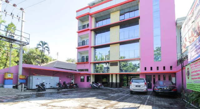 Airy Ujung Pandang Jenderal Sudirman 72 Makassar, Prenota Hotel Makassar 
