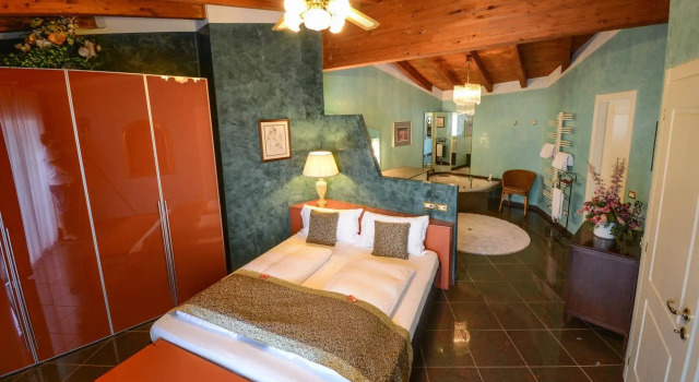 Piccola Italia Residence - Tremosine sul Garda, Забронировать Курортный отель Отели Тремозине-суль-Гарды 4 звезды, 4*
