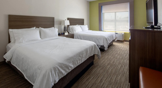 Четырёхместный номер Standard Holiday Inn Express Hotel & Suites Chattanooga-Lookout Mountain by IHG