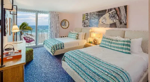 Двухместный номер Standard с балконом Plunge Beach Resort