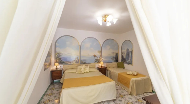 Трёхместный номер Superior с балконом Casa Teresa