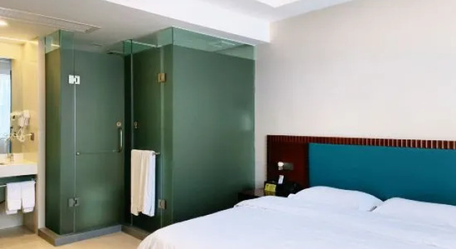 Люкс Deluxe Imperial Garden GoldenJoy Hotel
