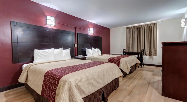Четырёхместный номер Superior Red Roof Inn Van Horn