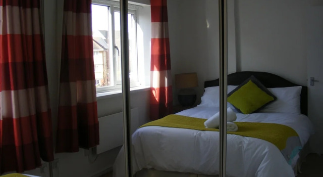 Baystays Scenic View, Забронировать Отель Суонси Полуостров Гоуэр, рядом с Замок Лухур