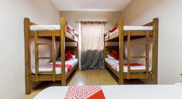 ZEN Rooms Basic Metrodeluxe Pasay, Забронировать Отель Пасай Столичный регион