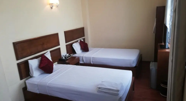 O podwyższonym standardzie pokój Royal Yadanarbon Hotel