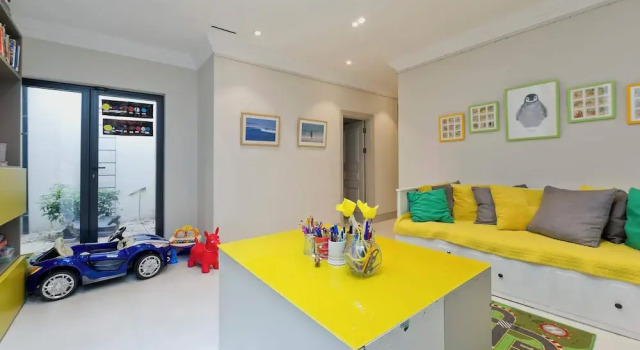 7bed Notting Hill W/garden, Games Room & Parking