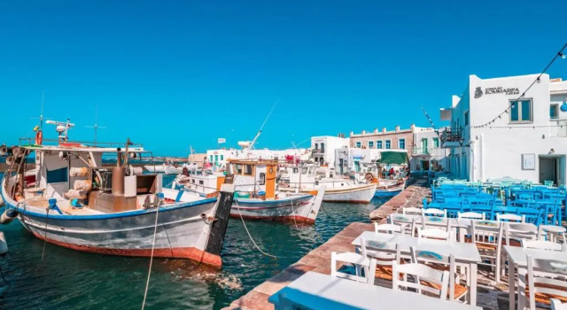 Seafront Brand New Studio in Little Venice of Paros