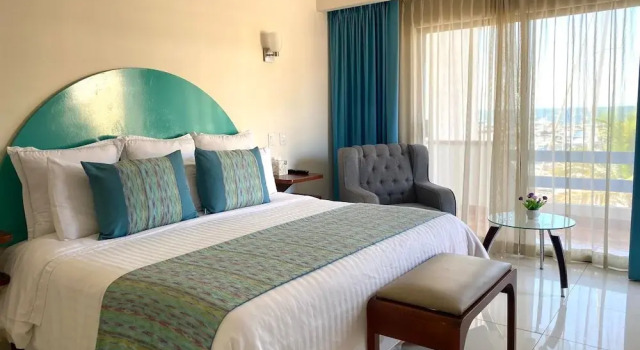 Номер Superior The Westmarine Waterfront Hotel